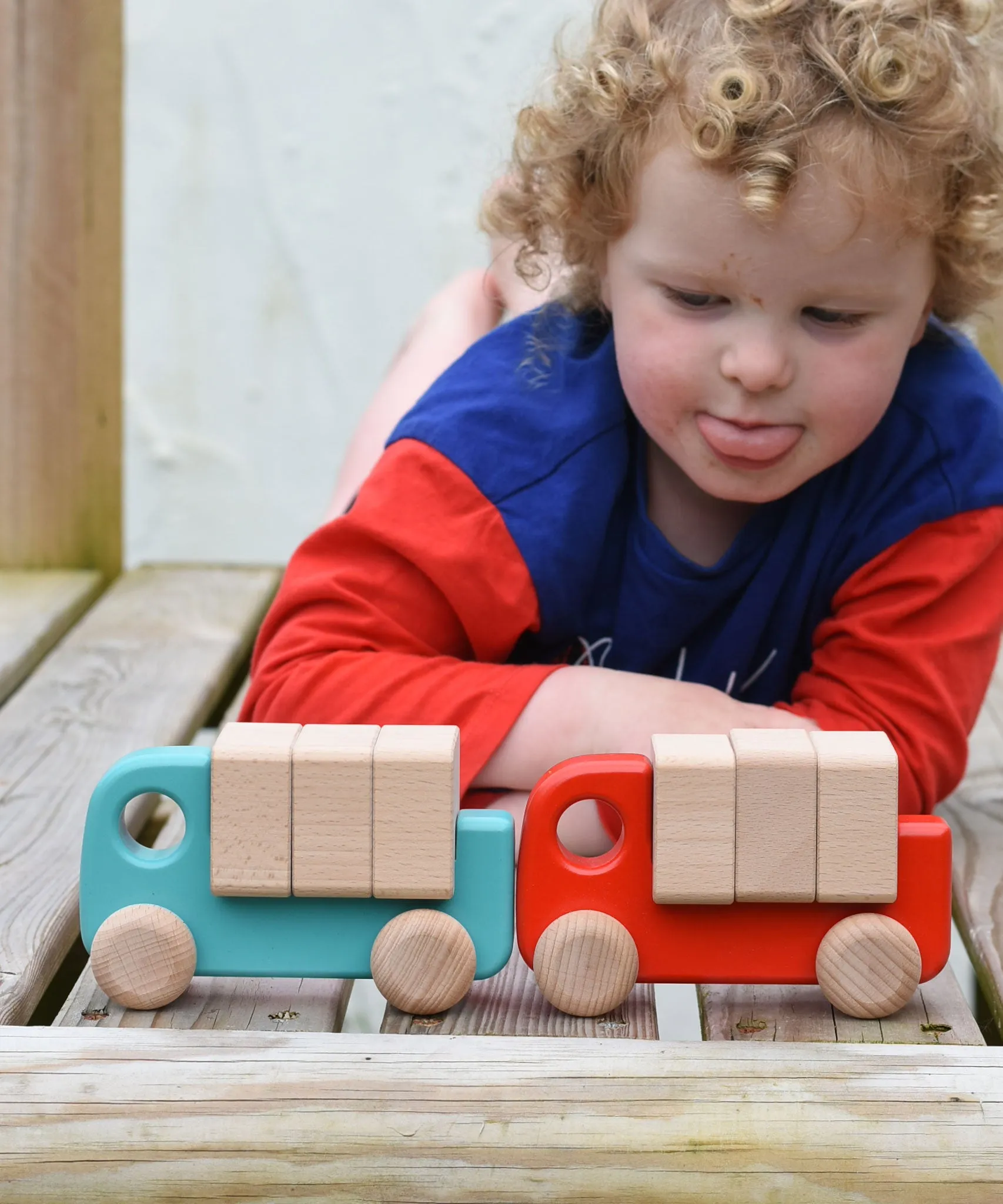 Bajo Truck With Blocks - Red