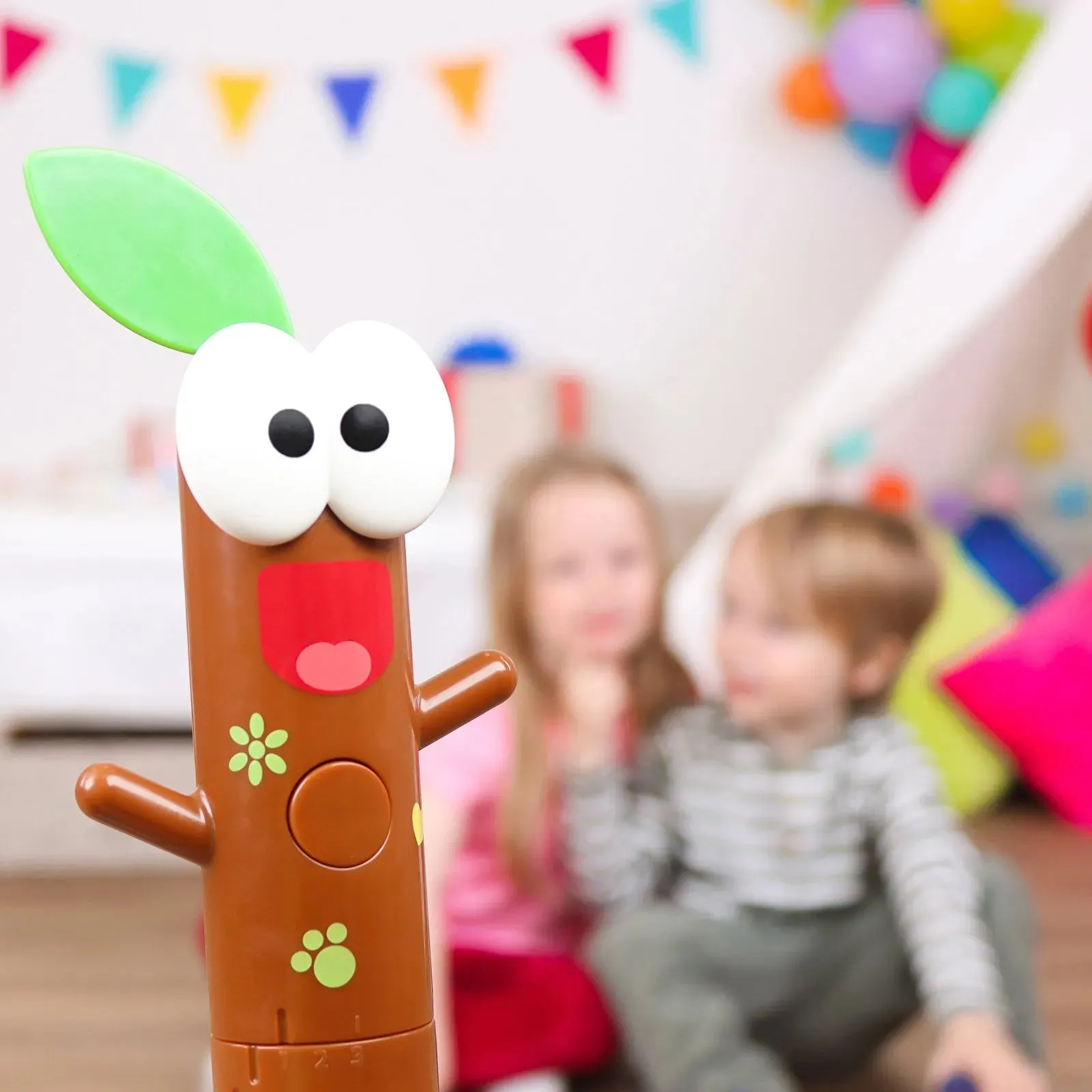 Hey Duggee Press, Play and Party Sticky Stick